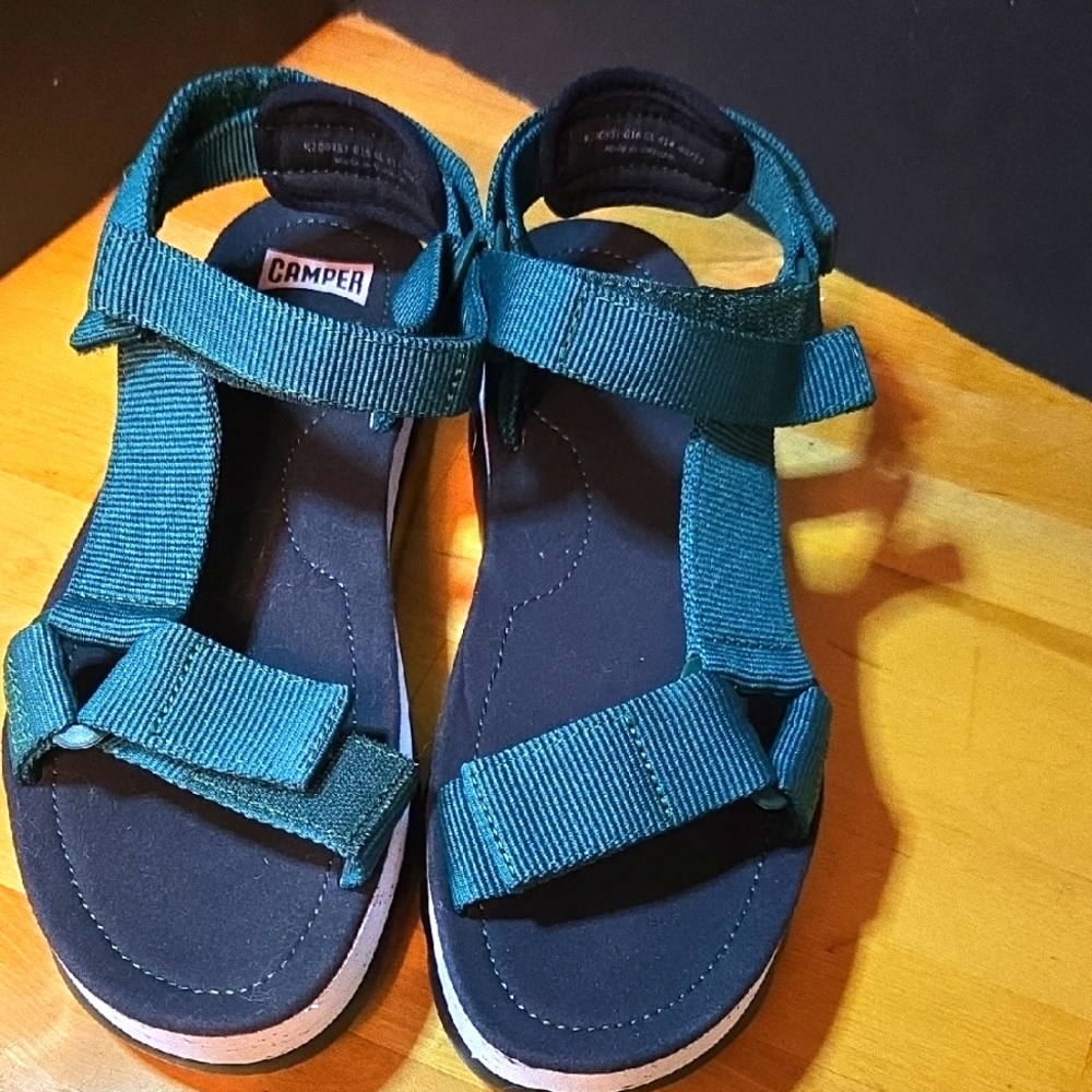 Camper Oruga Green Sandals with Adjustable Straps- Size 41 (10)